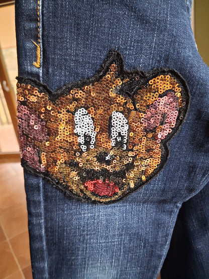 Jeans mit Sternen und Pailletten