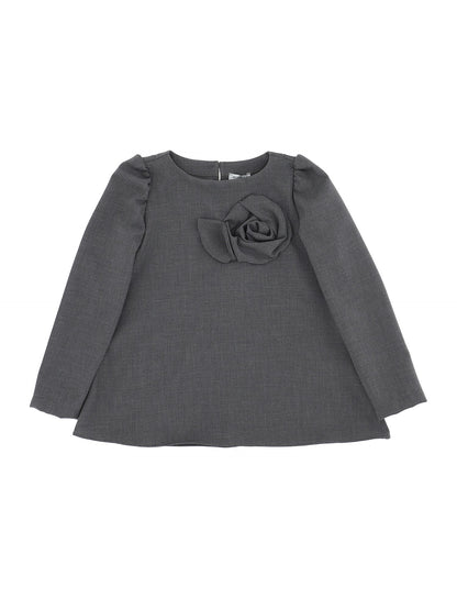 Blusa in crepe con fiore