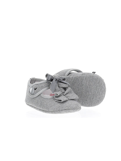 Milanese stitch foot cover with ruffles