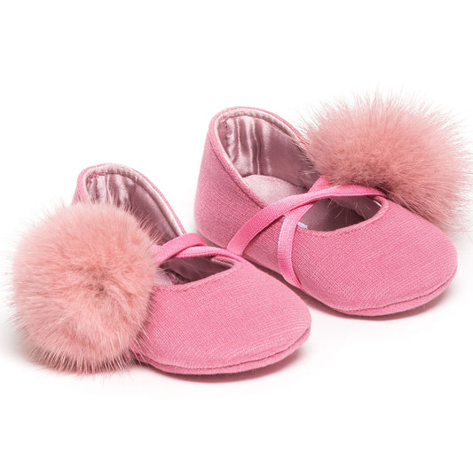 Fur pom pom shoe