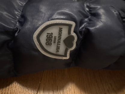 Padded jacket with hood