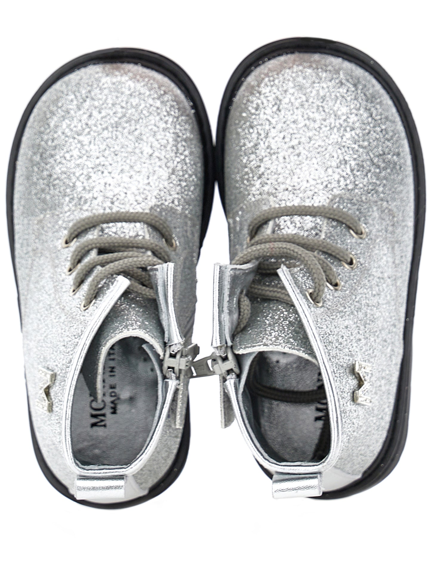 Lace-up glitter amphibians