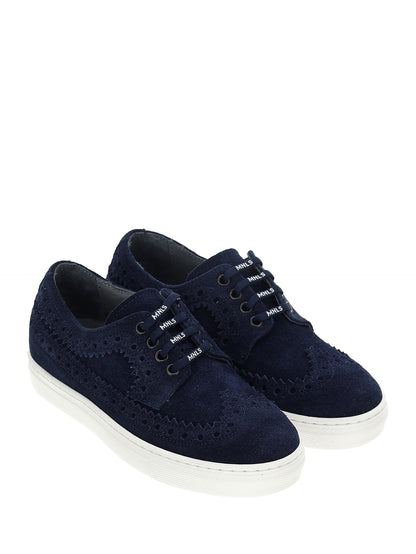 Crust sneakers