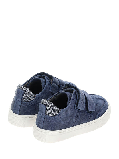 Crust sneakers