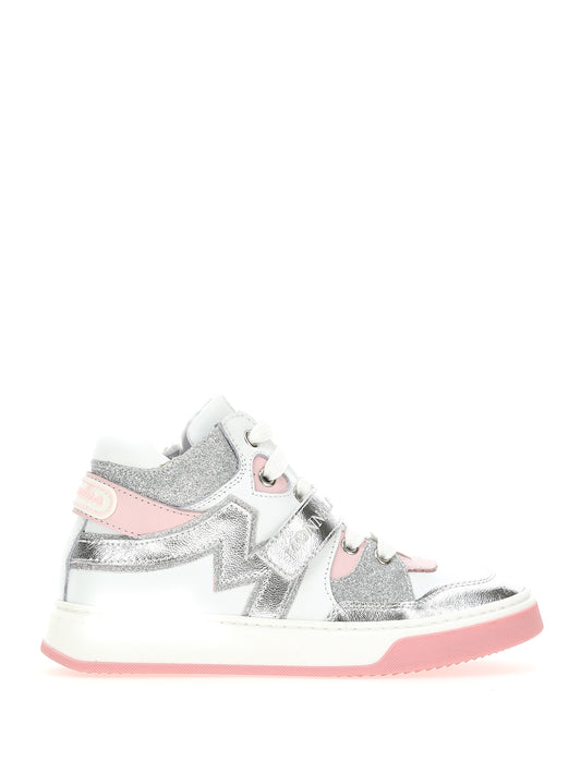Chunky sneakers