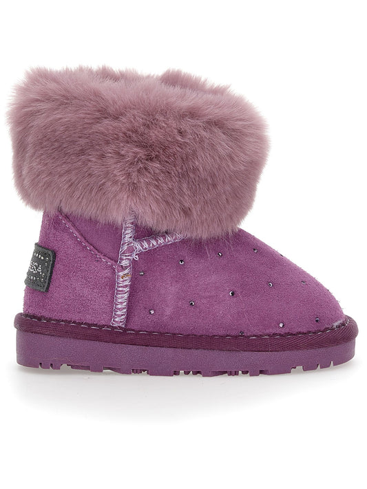 Crust boots with rhinestones