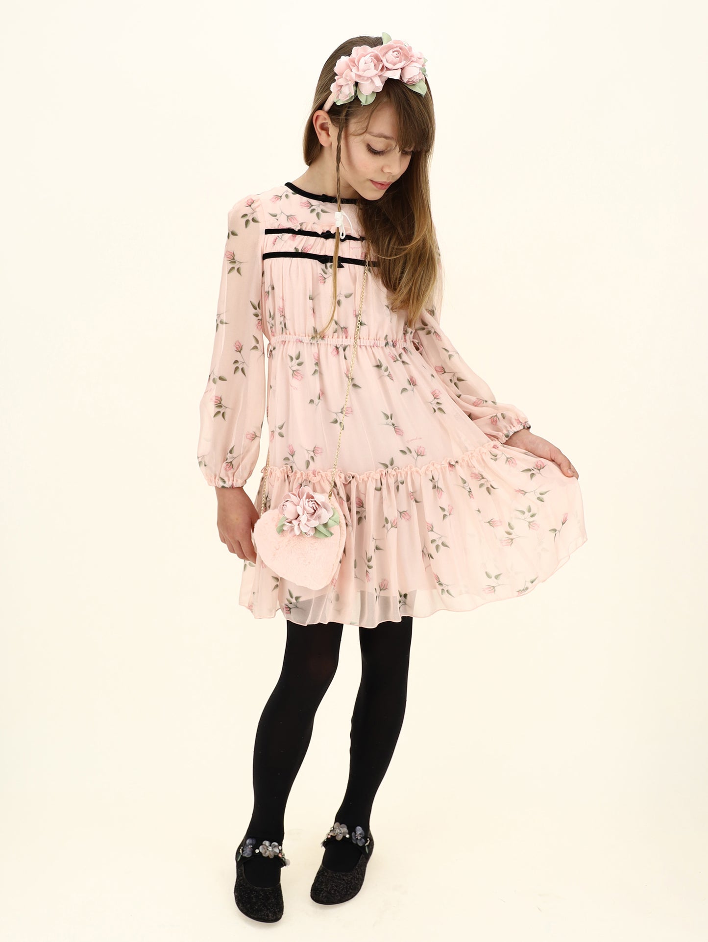 Abito georgette con nastrini